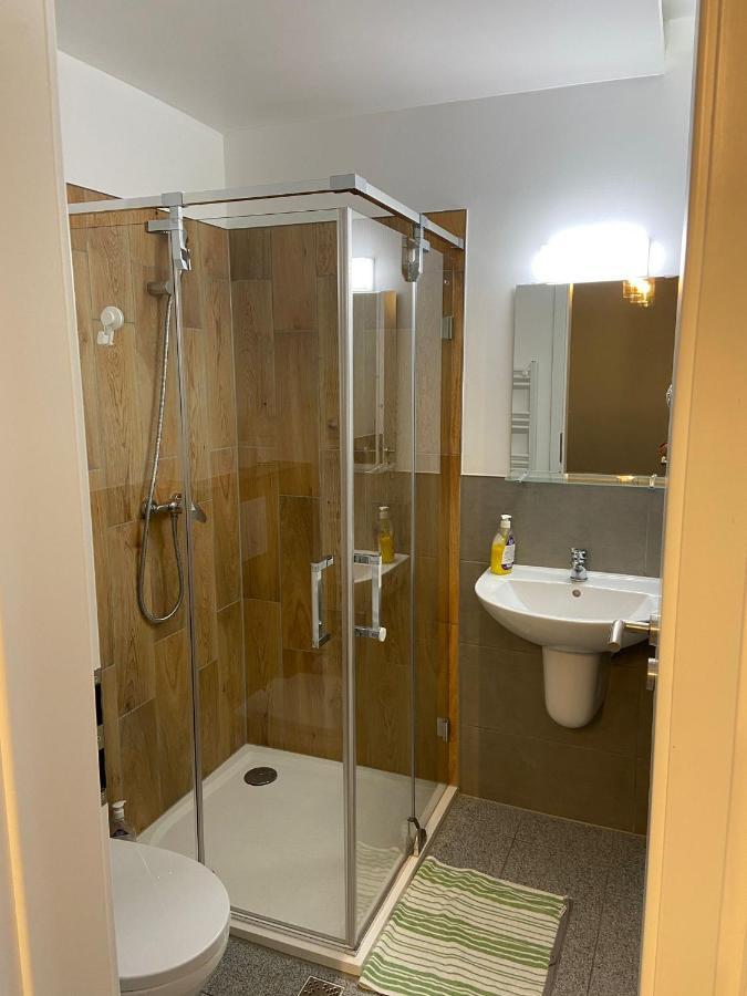Ave Victoriei Hotel 3*
