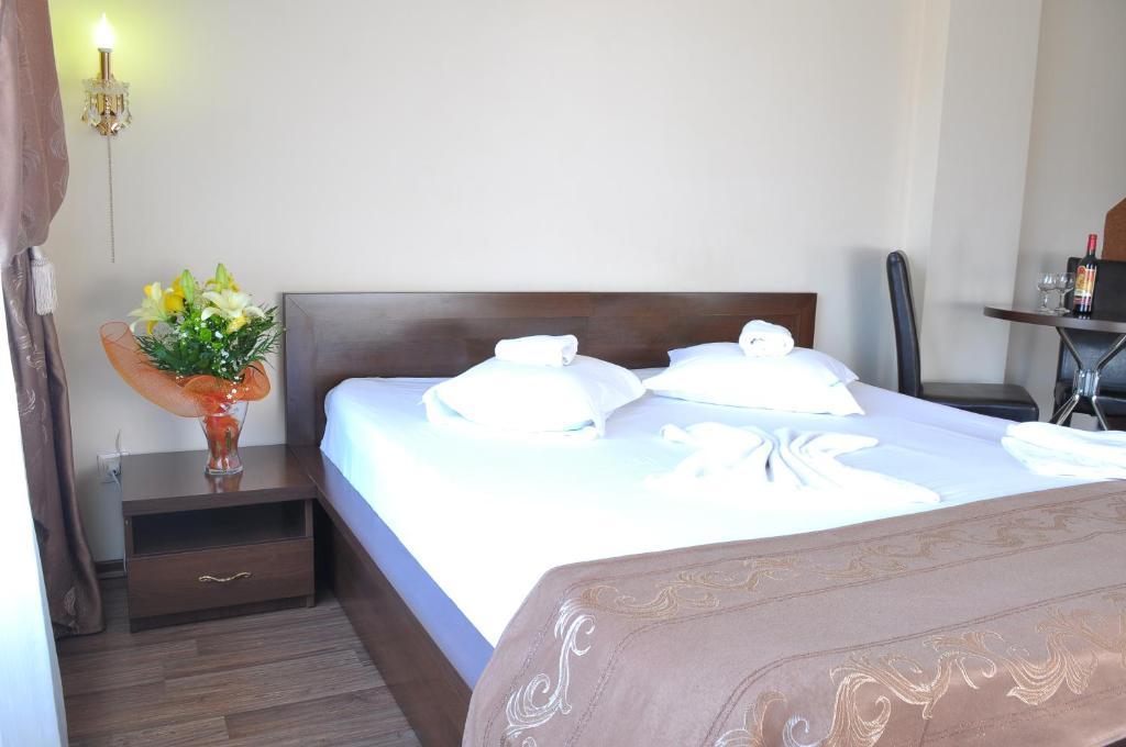 Hotel Ave Victoriei