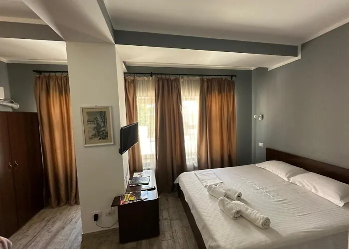 Ave Hotel Victoriei