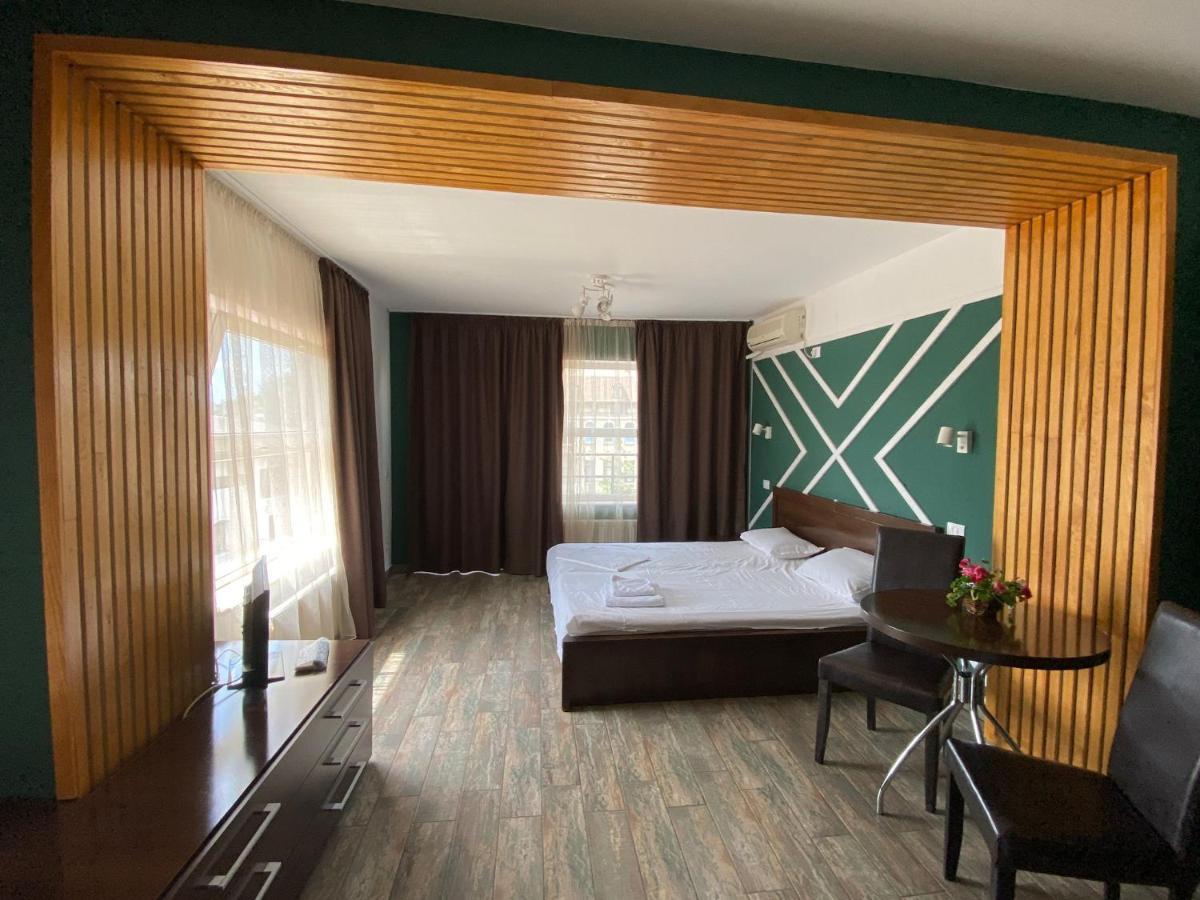 Ave Victoriei Hotel