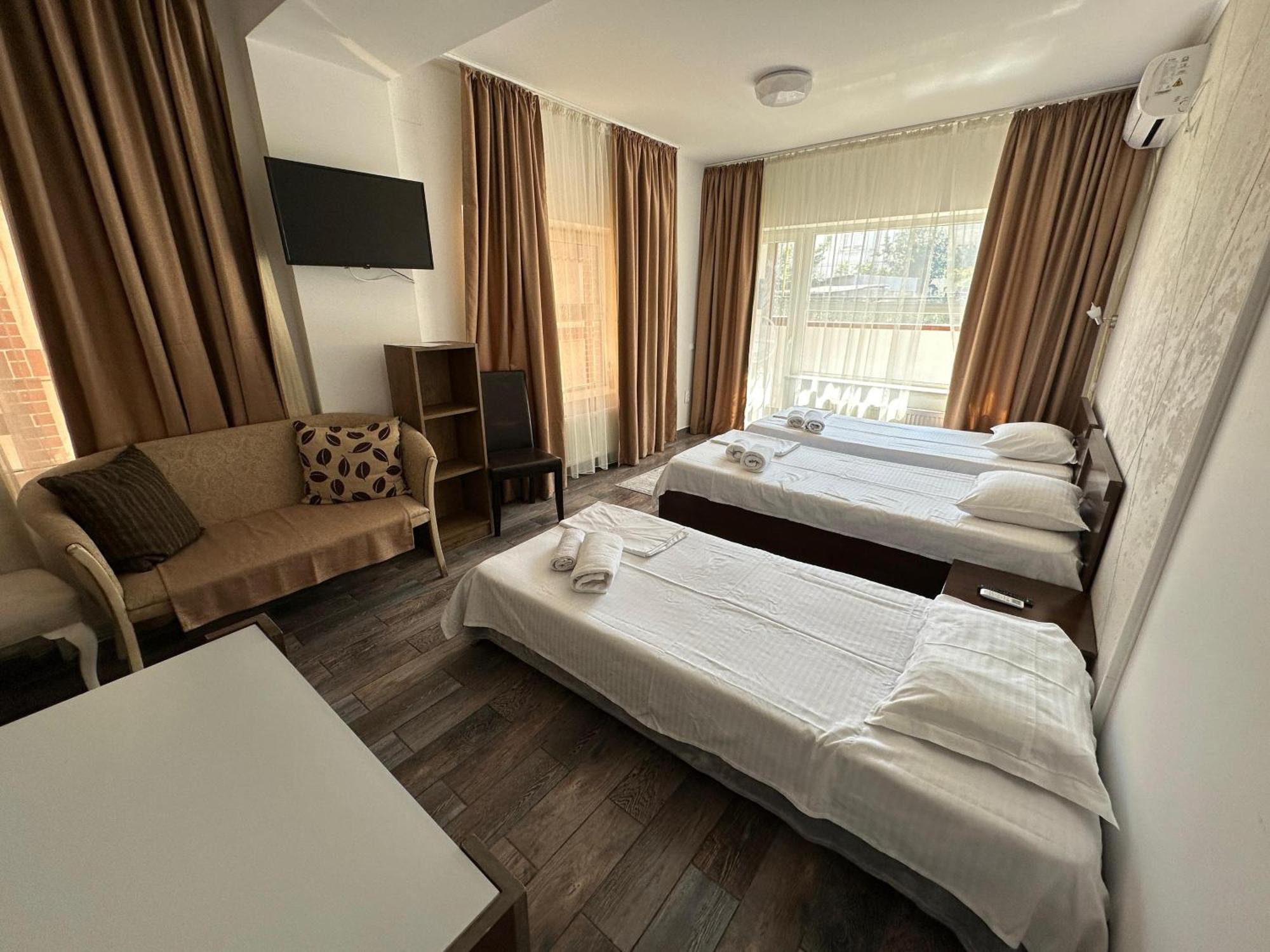 Ave Victoriei Hotel 3*