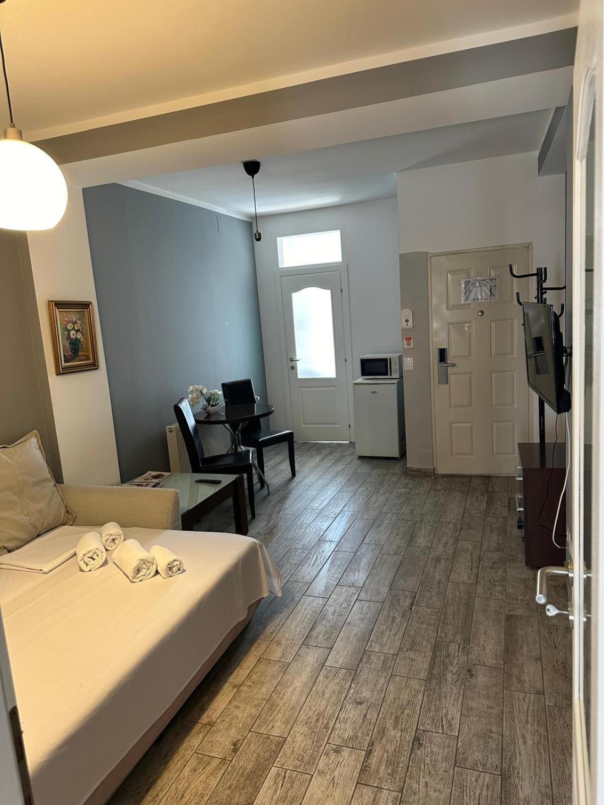 Hotel Ave Victoriei Bucureşti