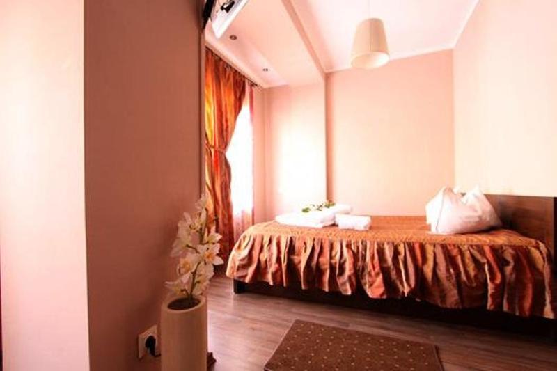 Ave Victoriei Hotel 3*
